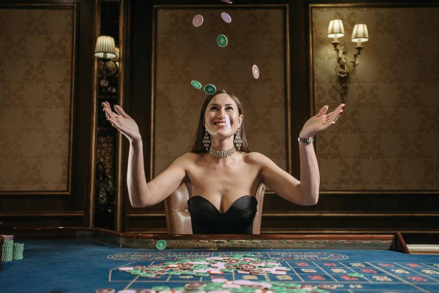 Register at MegaWin Casino UK: Claim Your First Deposit Bonus